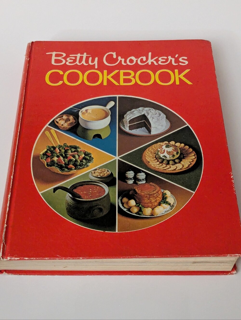 *Vintage* Betty Crocker's Cookbook, Hardcover, 1972